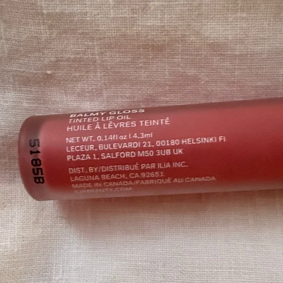 ILIA Lip Gloss - ONLY YOU Full size - Picture 3 of 3